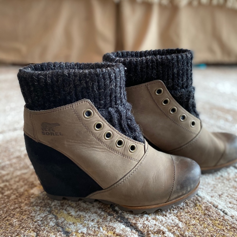 Sorel Joan of arctic sweater bootie wedge